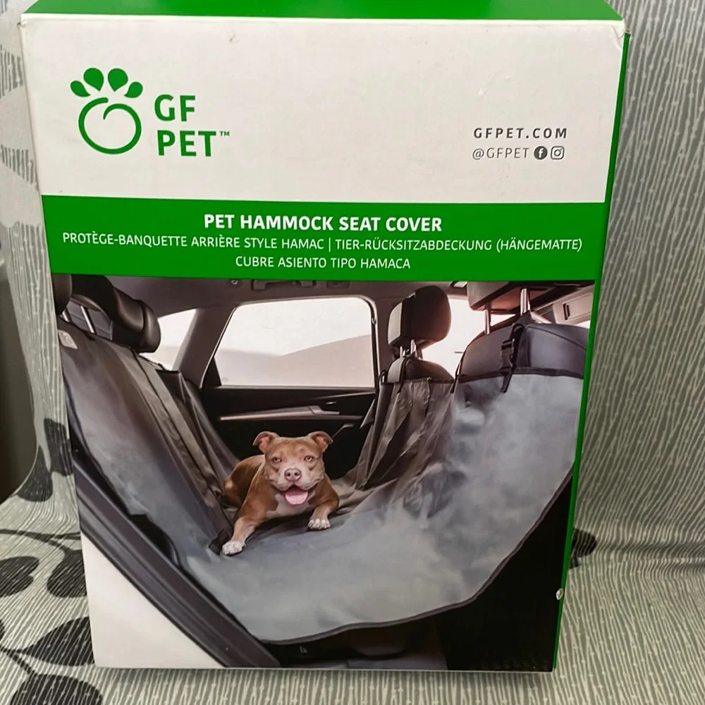 GF Pet hammock set cover pre owned great condition. Protects against dirt,water